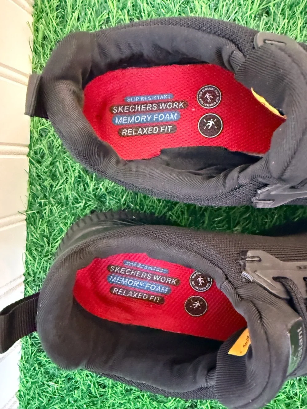 Skechers lightweight athletic